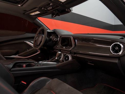 Used 2018 Chevrolet Camaro ZL1 RWD image 72