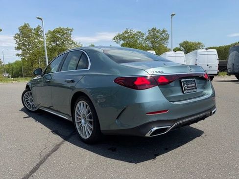 Used 2024 Mercedes-Benz E 350 4MATIC Sedan image 5