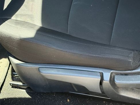 Used 2024 Nissan Sentra S FWD image 5