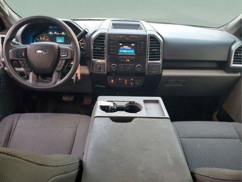 Used 2015 Ford F150 XLT AWD/4WD image 10