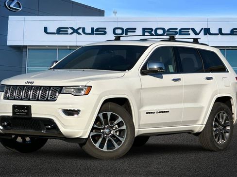 Used 2017 Jeep Grand Cherokee Overland image 1