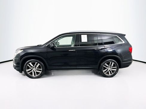 Used 2017 Honda Pilot Elite image 4