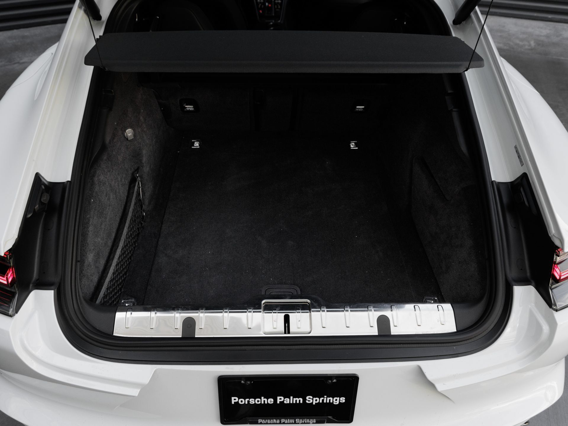 Certified 2018 Porsche Panamera Turbo S AWD/4WD image 28