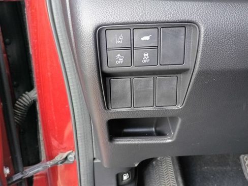 Used 2018 Honda CR-V Touring image 25