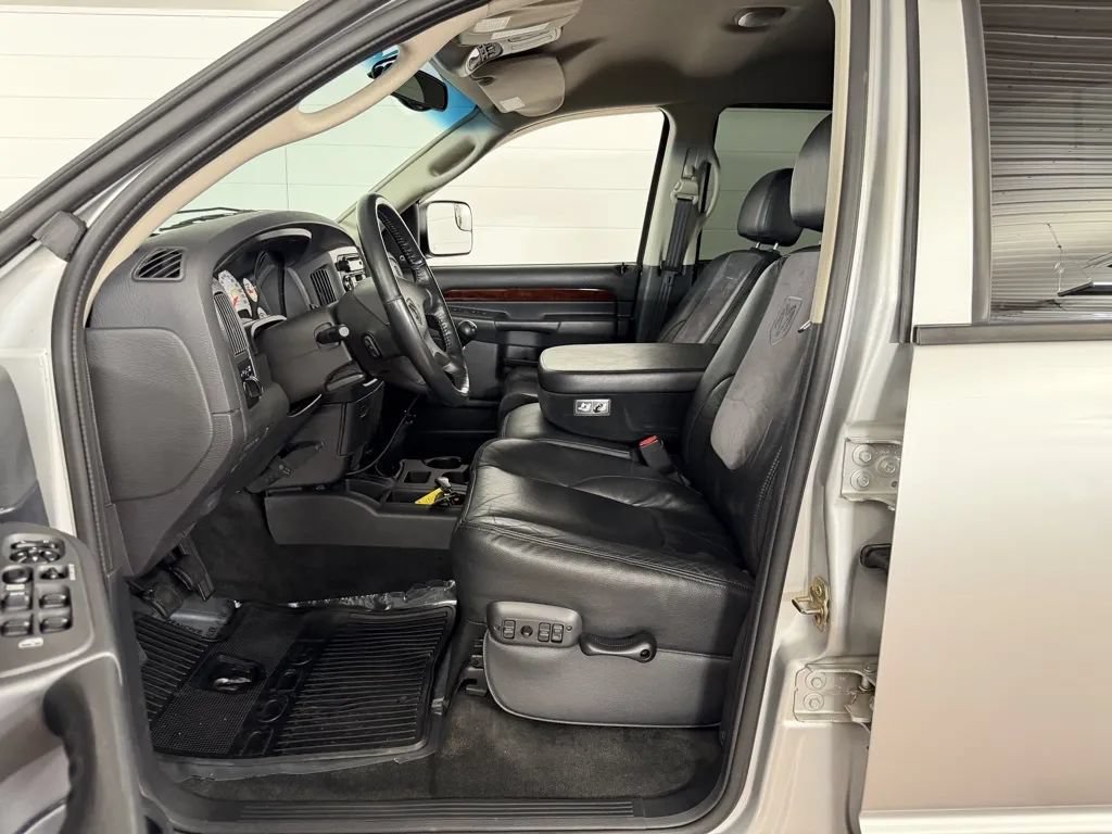 Used 2003 Dodge Ram 3500 Truck SLT AWD/4WD image 14