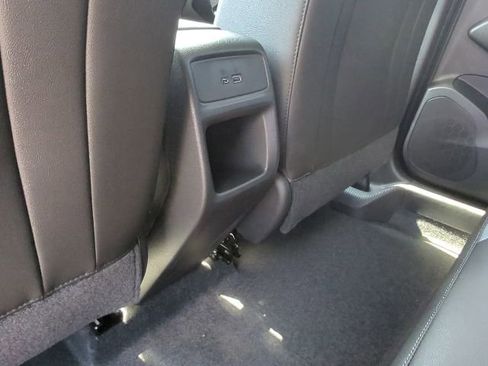 New 2026 Chevrolet Trax LT FWD image 21