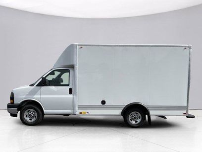 New 2025 GMC Savana 3500 w/ Power Convenience Package