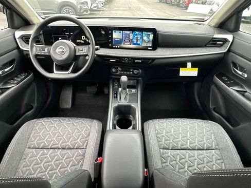 New 2026 Nissan Kicks SV w/ Cold Weather Package AWD/4WD image 30