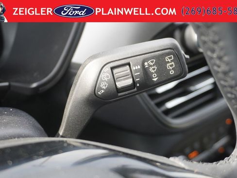 Used 2024 Ford Escape Active AWD/4WD image 25