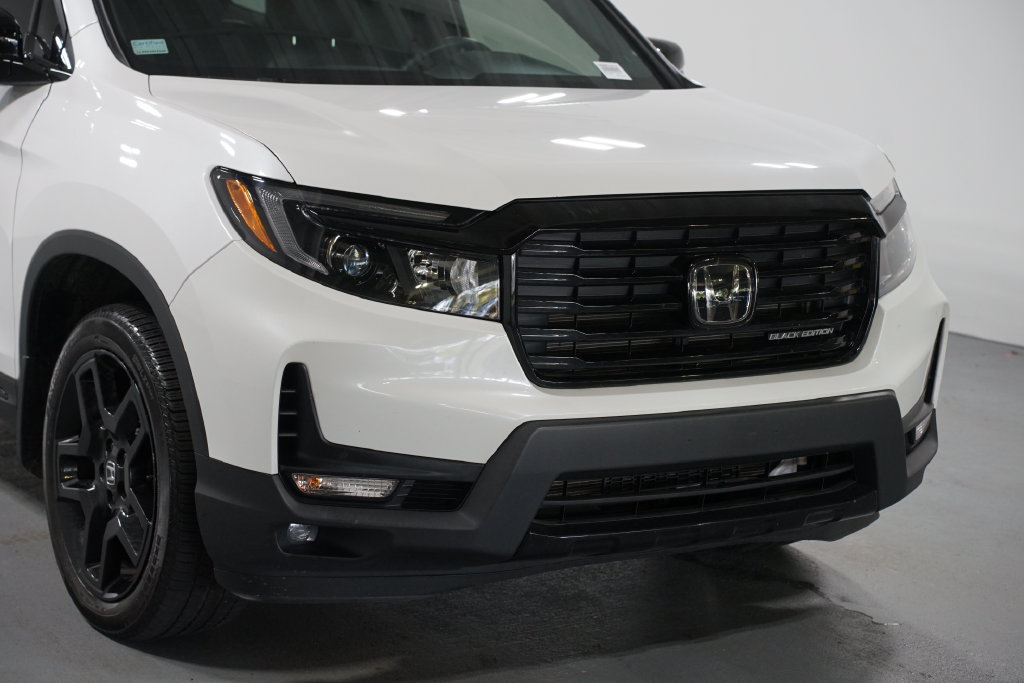 Used 2024 Honda Passport Black Edition image 4
