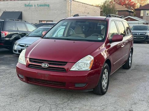 Used 2007 Kia Sedona LX image 1