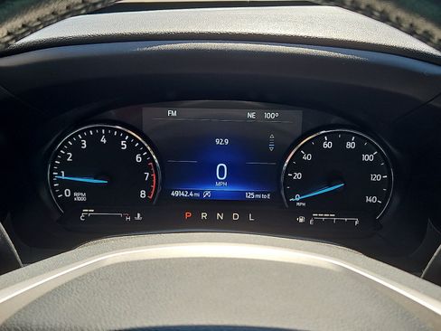 Used 2021 Ford Explorer XLT w/ Equipment Group 202A AWD/4WD image 18