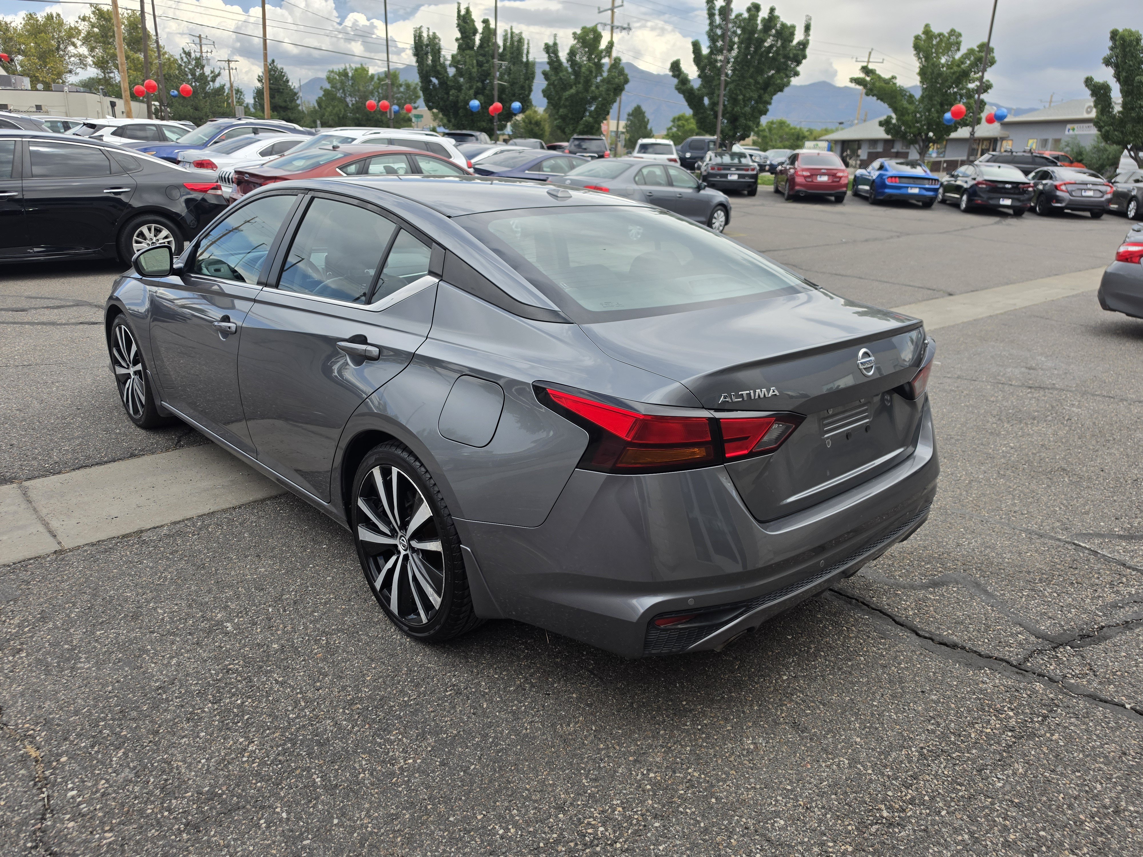 Used 2020 Nissan Altima 2.5 SR FWD image 5