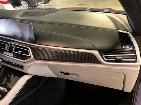 Used 2022 BMW X6 M w/ Competition Package image 18