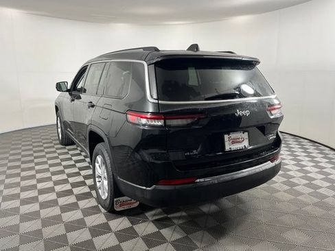 Used 2023 Jeep Grand Cherokee L Limited AWD/4WD image 5