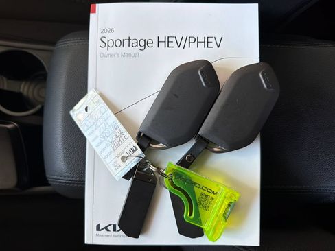 Used 2026 Kia Sportage LX FWD image 33
