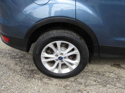 Used 2018 Ford Escape SEL image 5