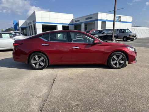 Used 2019 Nissan Altima 2.5 SL image 6