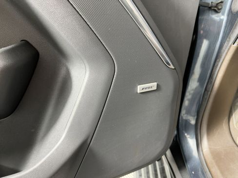 Used 2021 GMC Yukon Denali w/ Denali Premium Package image 21