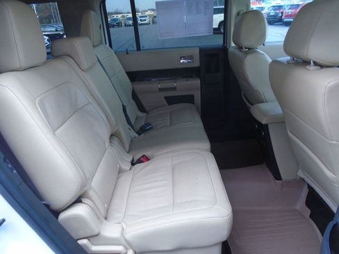 Used 2018 Ford Flex SEL w/ Equipment Group 202A image 32