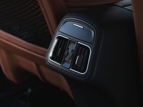 Used 2022 Maserati Levante GT image 27