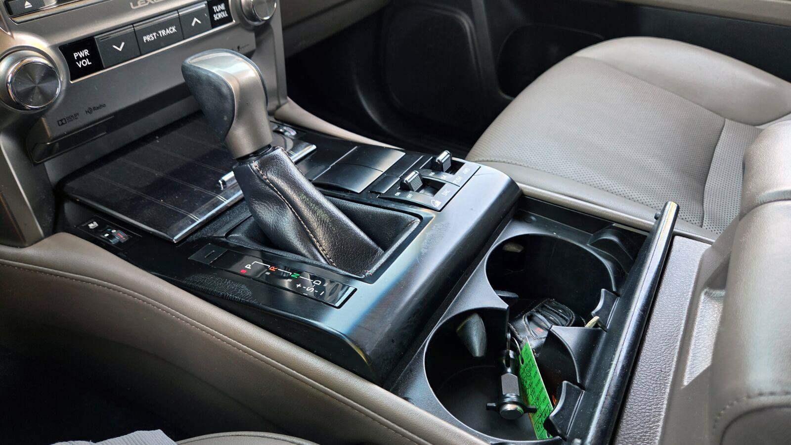 Used 2020 Lexus GX 460 Premium w/ Premium Package AWD/4WD image 41