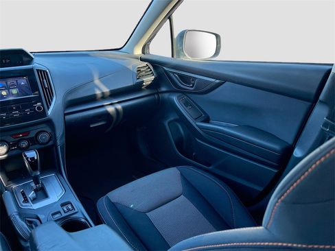 Used 2019 Subaru Crosstrek 2.0i Premium w/ Eyesight System image 22