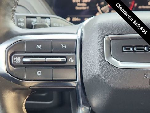 Used 2025 GMC Yukon XL Denali image 39