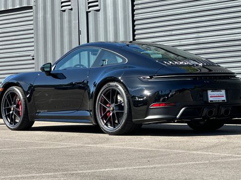 New 2026 Porsche 911 Carrera 4 GTS AWD/4WD image 3