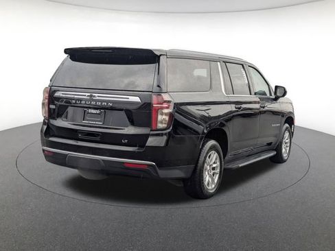 Used 2021 Chevrolet Suburban LT w/ Rear Media and Nav Package image 4