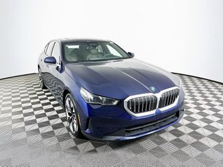 New 2026 BMW 540i xDrive video 2