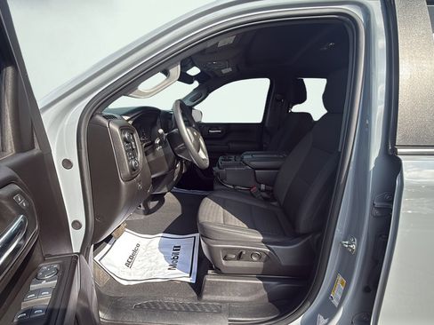 Used 2025 Chevrolet Silverado 1500 Custom w/ Turbomax Blackout Package AWD/4WD image 21