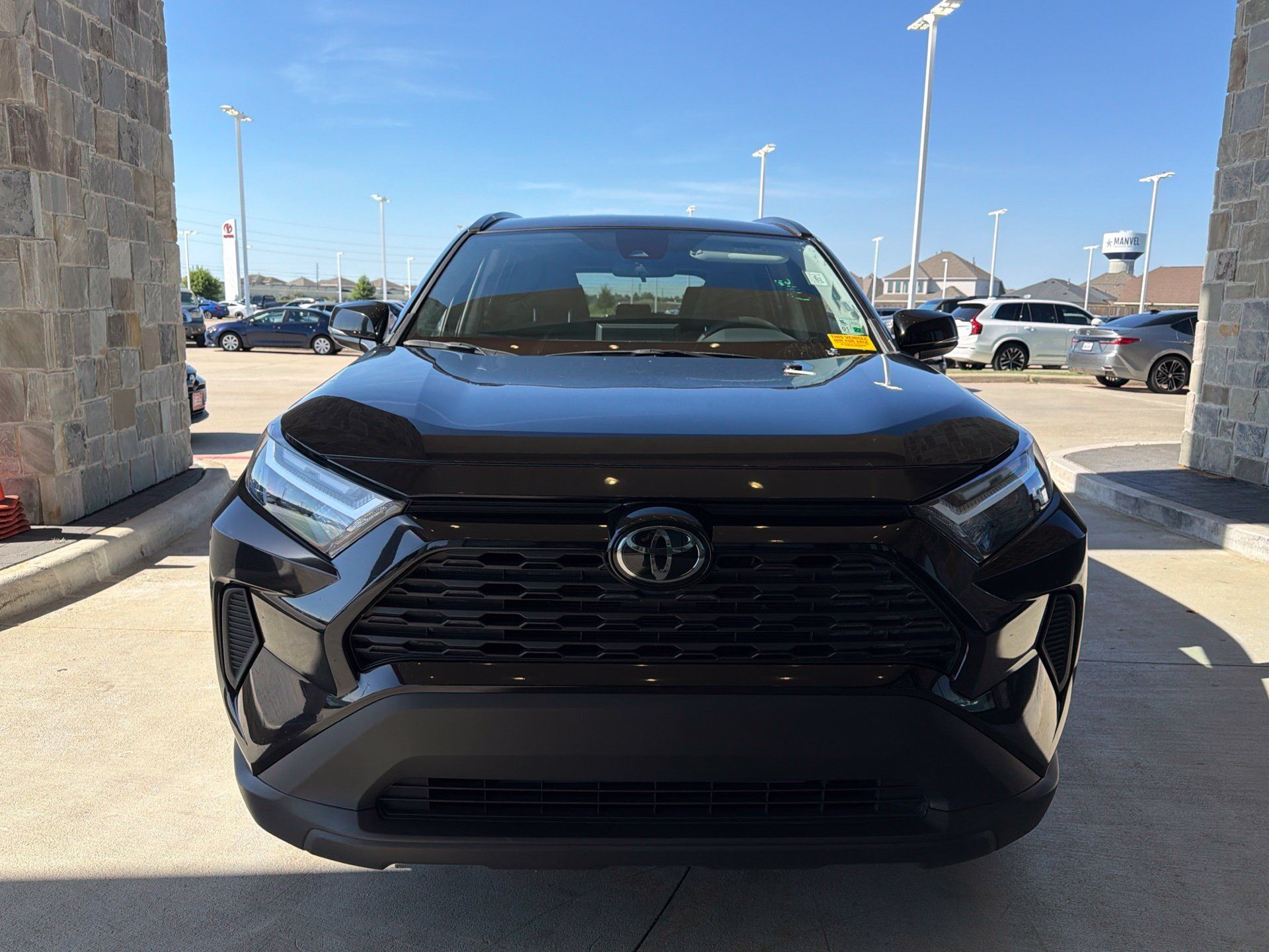 Certified 2025 Toyota RAV4 XLE FWD image 9