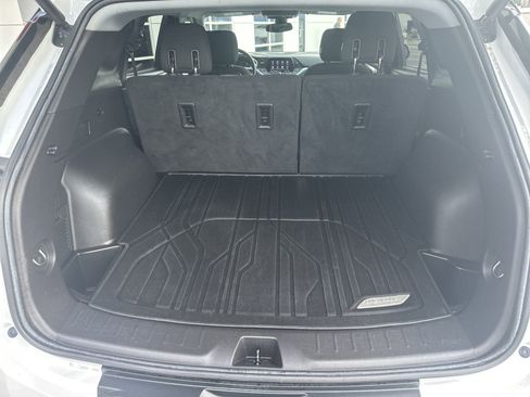 Used 2021 Chevrolet Blazer LT image 23