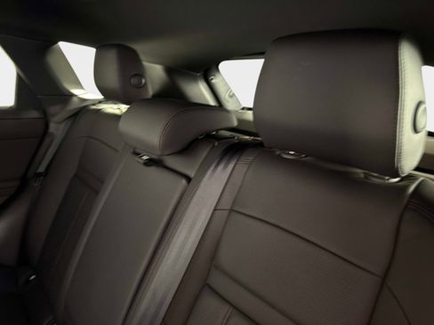 Used 2026 Land Rover Range Rover Evoque S image 31