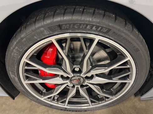 Certified 2025 Chevrolet Corvette Stingray Premium Cpe w/ Z51 Performance Package image 15