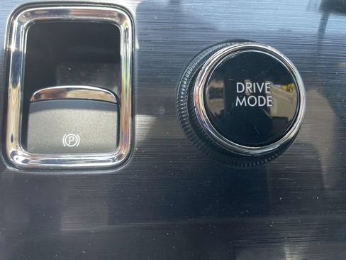 Used 2022 Lincoln Aviator Grand Touring w/ Equipment Group 301A AWD/4WD image 22
