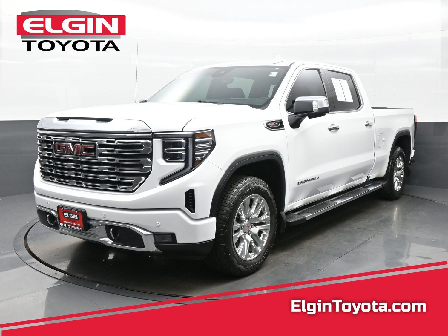 Used 2023 GMC Sierra 1500 Denali w/ Technology Package AWD/4WD image 1