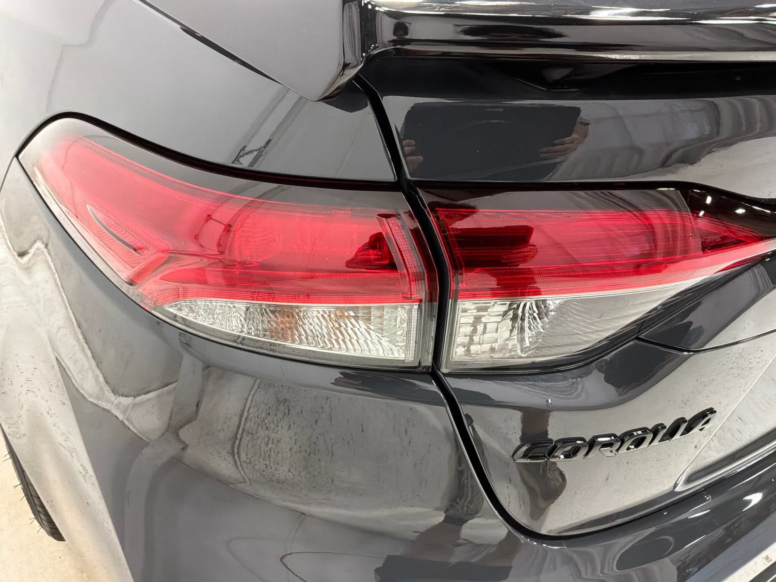 Used 2025 Toyota Corolla FX w/ Convenience Package FWD image 24