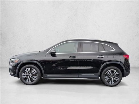 Certified 2025 Mercedes-Benz GLA 250 4MATIC image 9