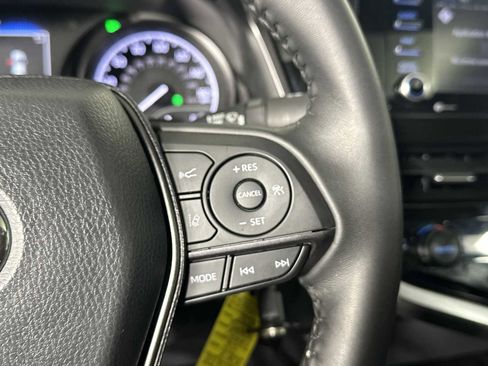 Used 2024 Toyota Camry SE image 24