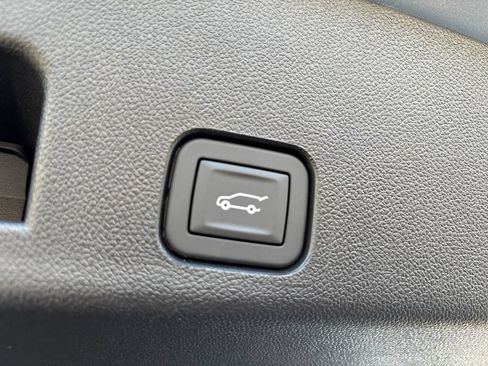 New 2026 Buick Enclave Avenir w/ Super Cruise Package FWD image 48