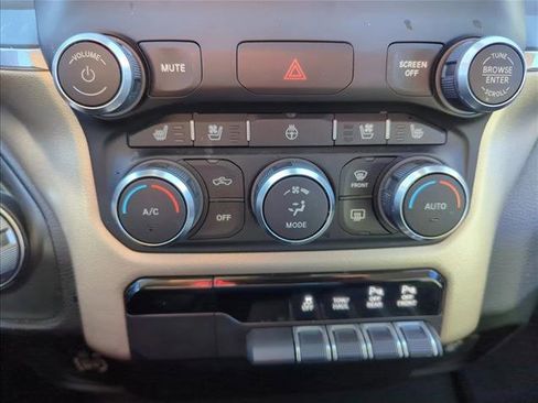 Used 2019 RAM 1500 Laramie image 16