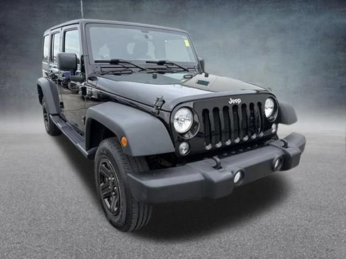 Used 2016 Jeep Wrangler Unlimited Sport w/ Connectivity Group AWD/4WD image 5
