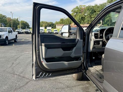 Used 2023 Ford F350 XL w/ 360-Degree Camera Package AWD/4WD image 16