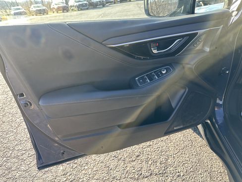 Certified 2023 Subaru Outback Limited image 15