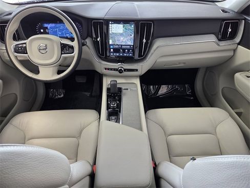 Certified 2024 Volvo XC60 B5 Plus w/ Protection Package Premier image 18