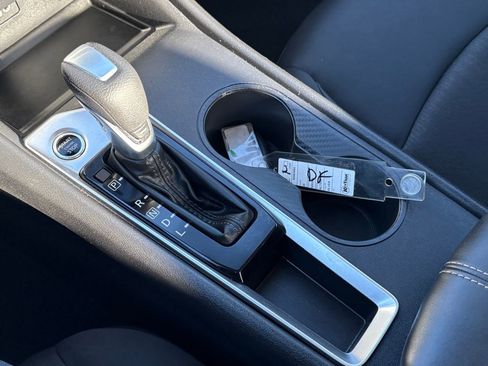 Certified 2025 Nissan Altima 2.5 SV image 21