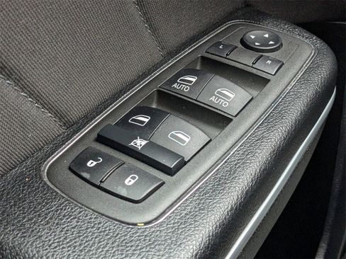 Used 2022 Dodge Charger R/T image 19