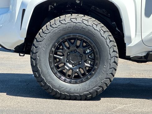 New 2026 Toyota Tacoma TRD Sport AWD/4WD image 30